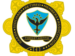 Crest-png