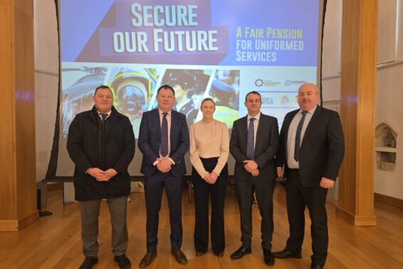 4e319992-ee94-4b25-9bd6-762795cdb515