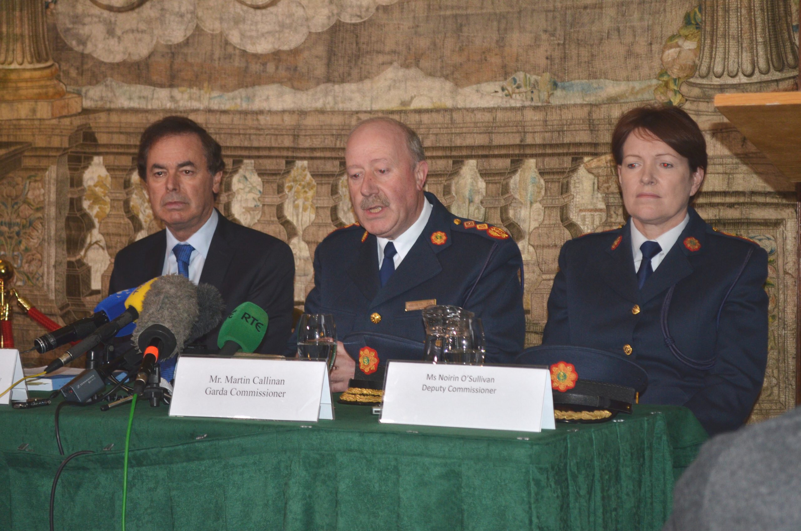  Alan Shatter TD Minister for Justice, Commissioner Martin Callinan & Deputy Commissioner Noirin O'Sullivan. Photo by Alan Dowley. 