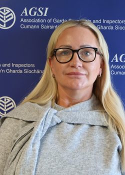 Catriona White